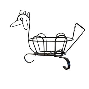 Adorable Wire Chicken Basket